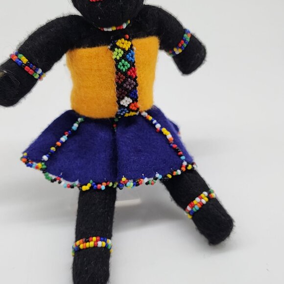 Hand Crafted African Felt Doll With Baby on Back Beaded 7.5" - Picture 3 of 9